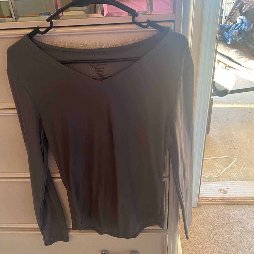 No boundaries grey long sleeve shirt